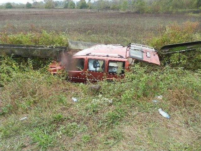 D&uuml;zce&rsquo;de Trafik Kazası 2 Yaralı 1
