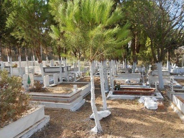 Bodrum Belediyesi&rsquo;nden Mezarlıklara &Ouml;zel İlgi 1