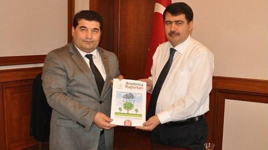 M&uuml;siad, Vali Vasip Şahin&rsquo;i Ziyaret Etti