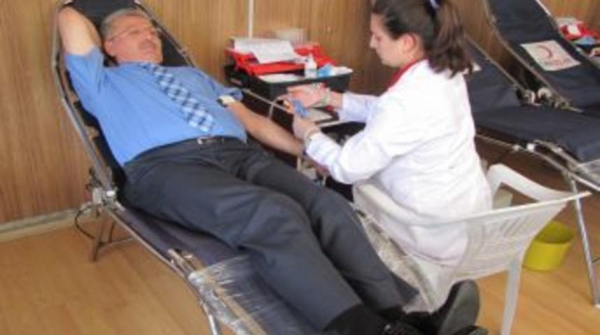 Camiler Ve Din G&ouml;revlileri Haftası&rsquo;nda Kan Bağışında Artış Oldu