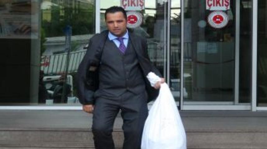 M&uuml;nevver Karabulut'un Eşyaları Kabrine G&ouml;m&uuml;lecek