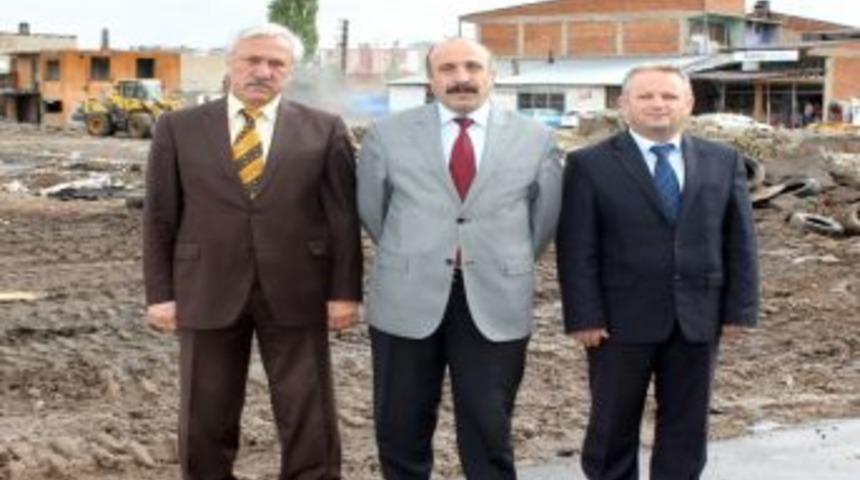 Hurdacıların Boşalttığı Alan Otopark Olarak Kullanılacak