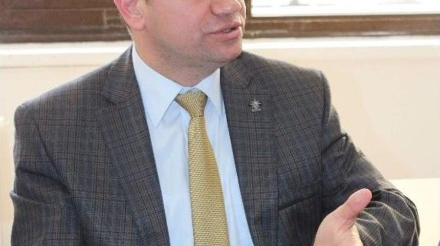 Yunus Emre Belediye Başkan Aday Adayı Berk Mersinli: