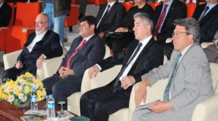 Ahmet Ziya&uuml;ddin G&uuml;m&uuml;şhanevi Sempozyumu Başladı