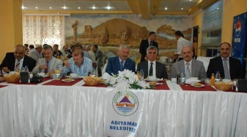 Başkan B&uuml;y&uuml;kaslan, Din G&ouml;revlileriyle Bir Araya Geldi