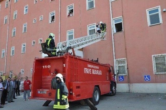 Sorgun Devlet Hastanesinde Yangın Tatbikatı