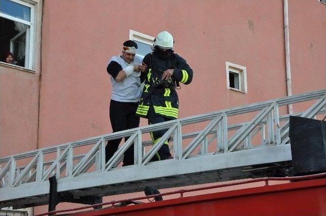 Sorgun Devlet Hastanesinde Yangın Tatbikatı