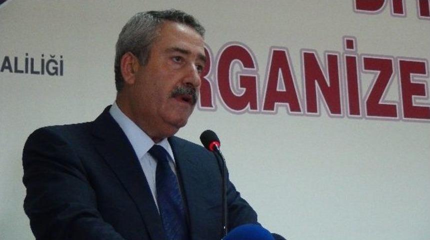 Vali Kıra&ccedil; Osb&rsquo;yi Ziyaret Ederek Yatırımcılarla G&ouml;r&uuml;şt&uuml;