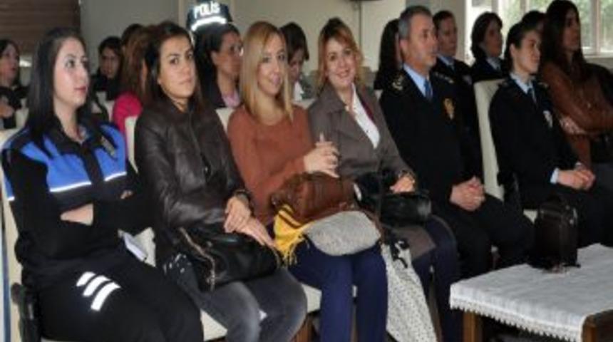 Aksaray Barosu'ndan Polis Eşlerine Seminer