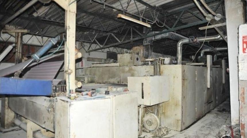 Fabrikası Yandı Kalbi Dayanmadı