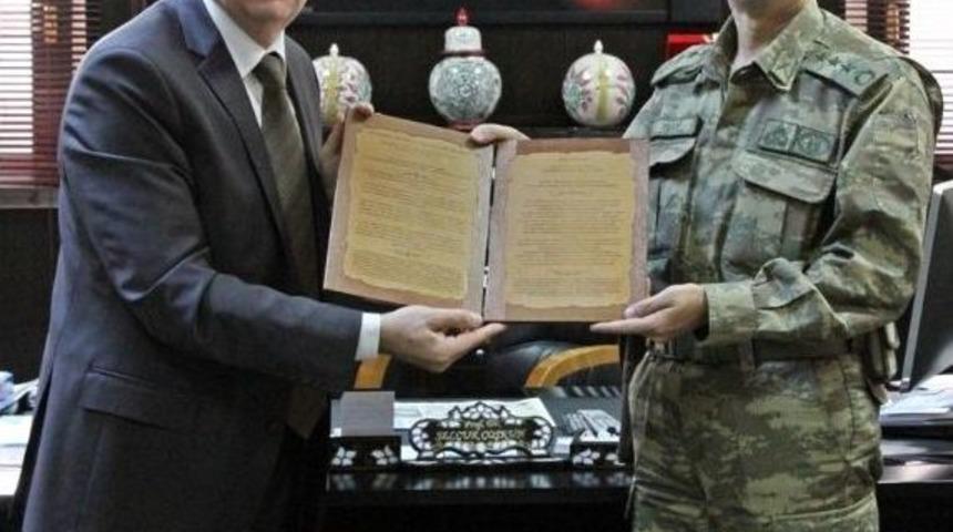 Bayburt Garnizon Komutanı Yiğit'ten Rekt&ouml;r Coşkun'a Ziyaret