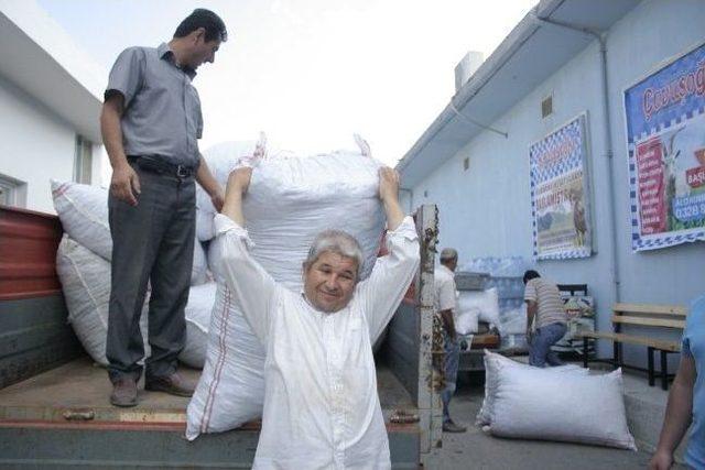 3 Köy Okulundan 1 Milyon Mavi Kapak