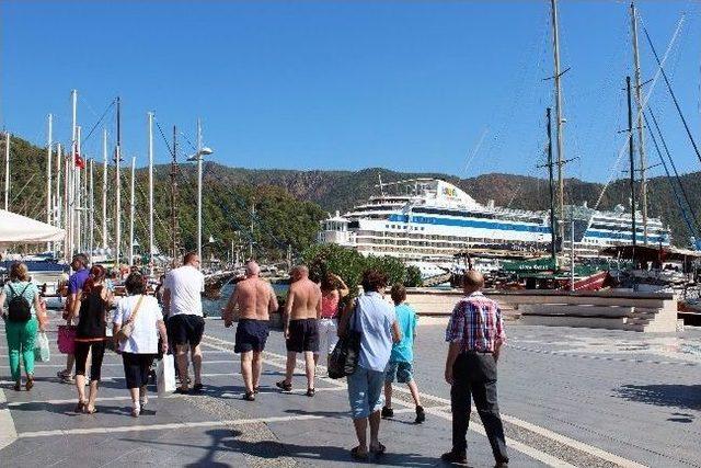 (&ouml;zel Haber) T&uuml;rk Turistler Kurban Bayramı nda Yunan Adalarına Akın Edecek 2