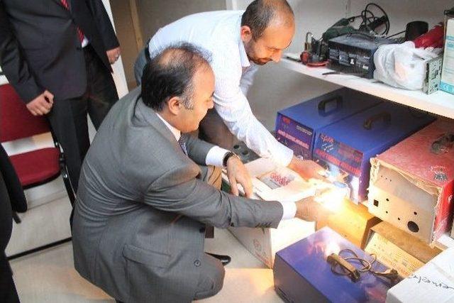 G&uuml;neş Enerjisiyle &Ccedil;alışan Sessiz Yakıtsız Jenerat&ouml;r 2