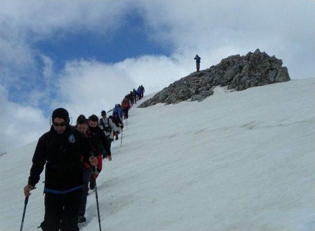 Bursalı Dağcıların Alan Rehberliği Sıkıntısı 3