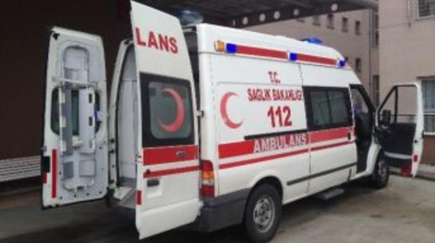 &Ouml;lmekten Kurtaran 112 Ekibine Saldırdı