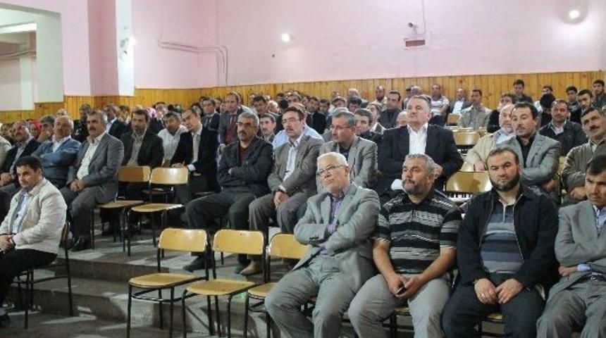 Kızılay Akdağmadeni İl&ccedil;esinde Bilgilendirme Toplantısı D&uuml;zenledi