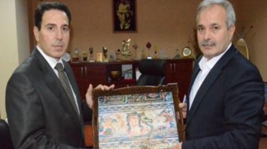 Kaymakam Oral'dan Başkan &Ouml;zgan'a Iade-i Ziyaret