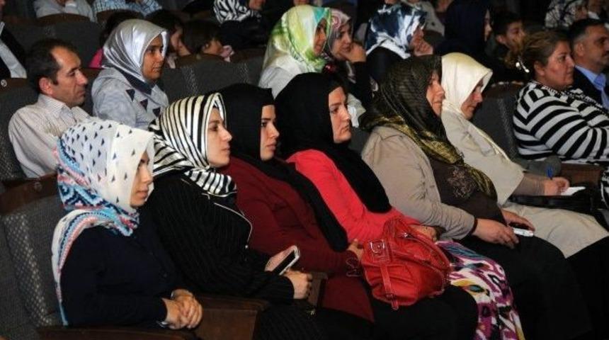 Şehitkamil&rsquo;de Mesnevi Sohbetleri B&uuml;y&uuml;k İlgi G&ouml;rd&uuml;