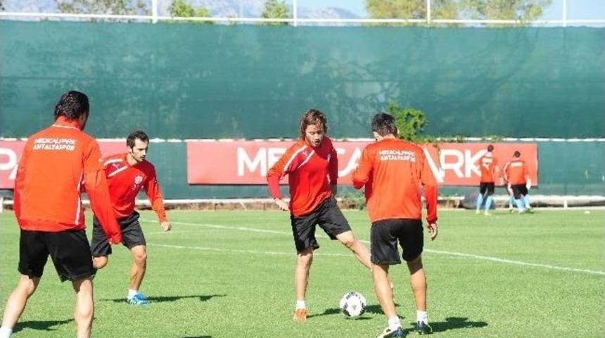 Medical Park Antalyaspor, Rizespor Maçının Hazırlıklarına Devam Ediyor