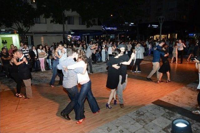 Adana’da Tango Festivali Başladı