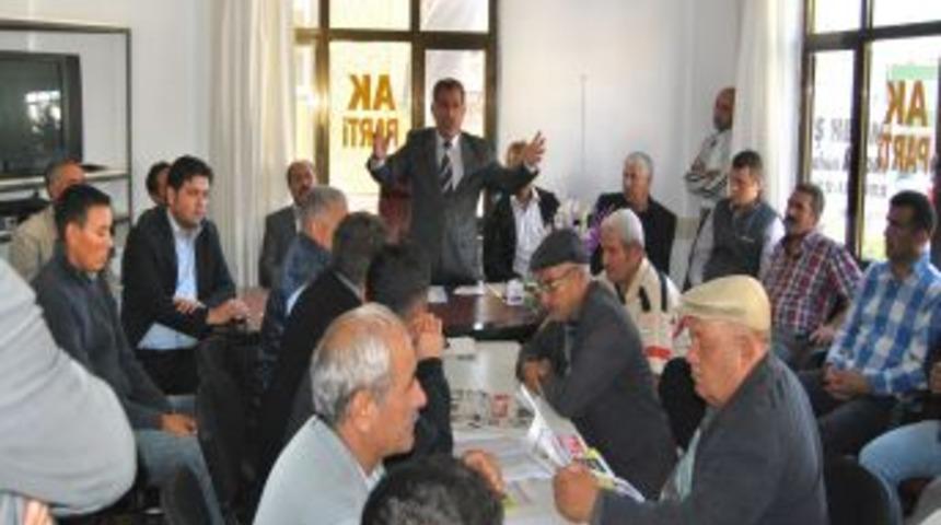 Mut AK Parti Il&ccedil;e Y&ouml;netimi Topluca Istifa Etti