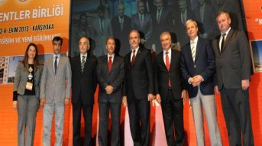 Sağlıklı Kentler Birliği&rsquo;nden Osmangazi&rsquo;ye &Ouml;d&uuml;l