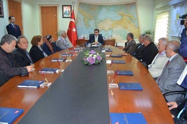 Halk Ozanları Derneğinden &lsquo;kayseri Ulusal Halk Aşıkları Ş&ouml;leni&rsquo; 1