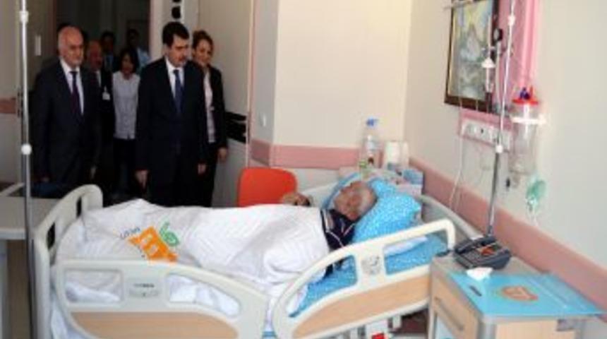 Malatya Valisi Şahin Yeni Hastaneyi Denetledi