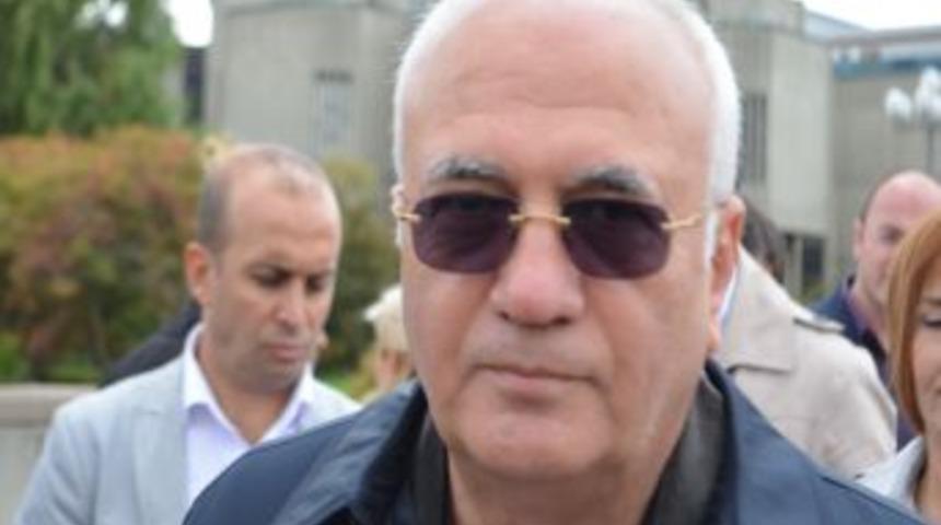 AK Partili Elitaş: Kısa D&ouml;nem Belki 4 Ay Olabilir