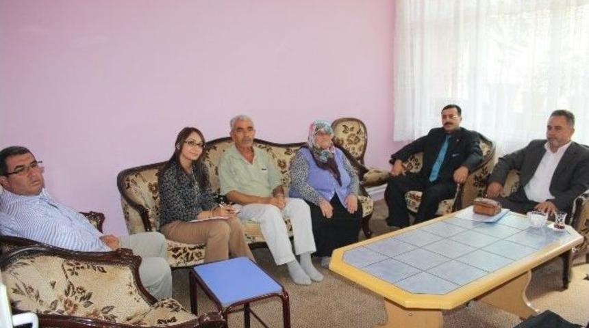 Şehit Aileleri Yalnız Bırakılmıyor