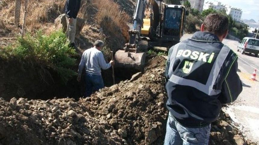 Cumhuriyet Mahallesi&rsquo;ndeki Su Deposu Yenileniyor