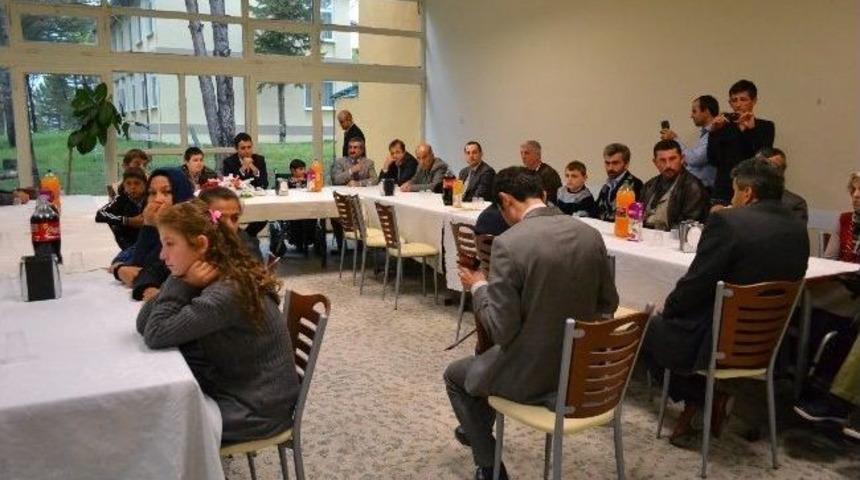 Elçilerden Gönül Köprüsü