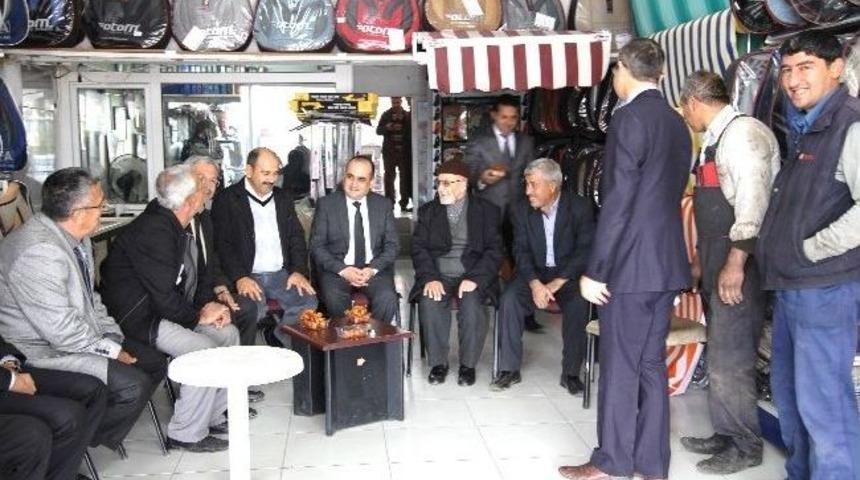 Gediz'de Ahilik Haftası Kutlamalarında Ustaların İşyerlerine Ziyaret