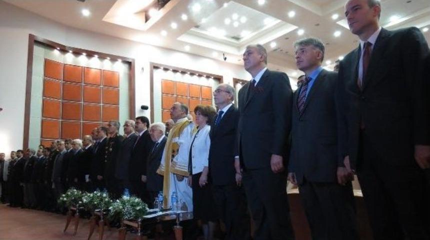 İn&ouml;n&uuml; &Uuml;niversitesi Akademik Yıl A&ccedil;ılış T&ouml;reni Yapıldı