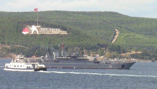 Rus Savaş Gemileri &Ccedil;anakkale Boğazı ndan Ge&ccedil;ti 1