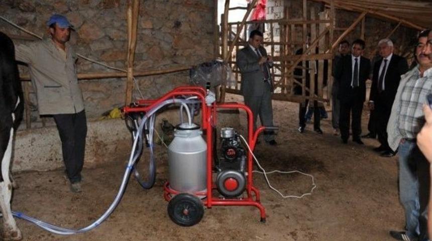 Karaman'da Süt Sağım Makinesi Dağıtımı