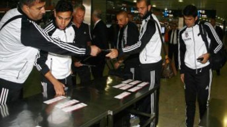 Beşiktaş, Iki &Ouml;nemli Oyuncusundan Yoksun Eskişehir'e Gitti