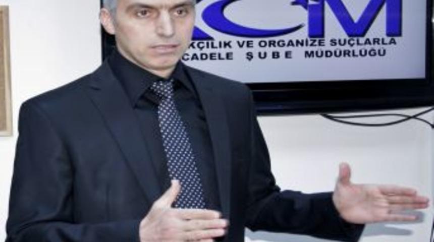 Emniyet M&uuml;d&uuml;r&uuml; &Ccedil;akmak: Sigara Ve Akaryakıt Alırken Dikkatli Olun