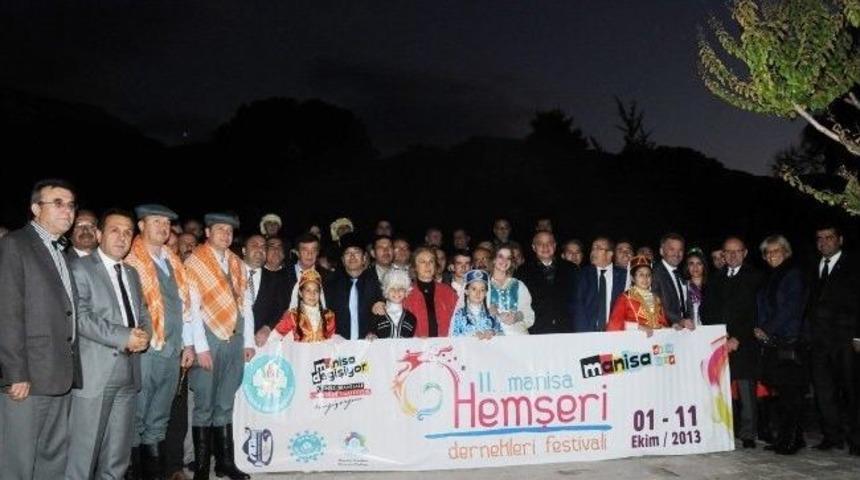Manisa&rsquo;da Hemşeri Dernekleri Festivali Başladı
