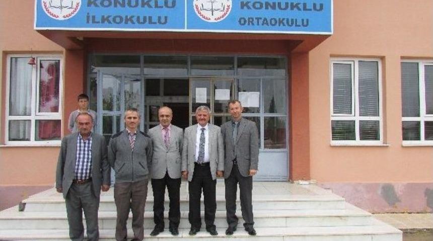 Ferizli Belediye Başkanı Soğuk İl&ccedil;edeki Okulları Ziyaret Etti