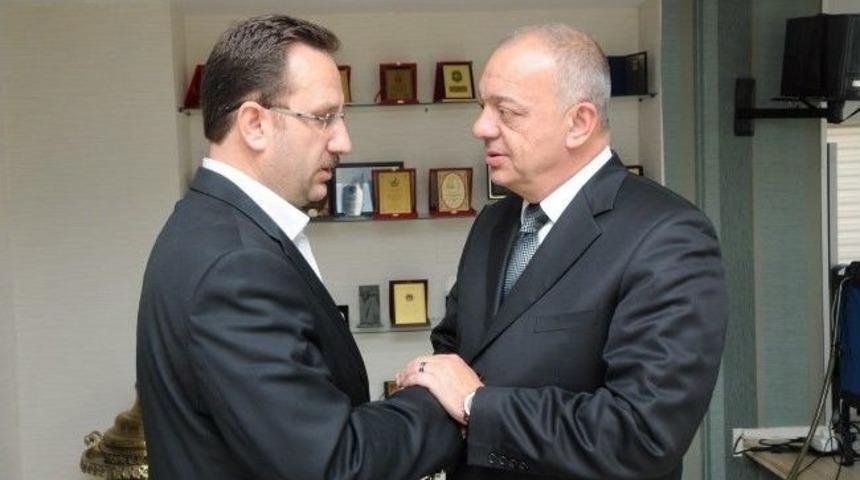 İba&rsquo;dan Erg&uuml;n&rsquo;e Taziye Ziyareti