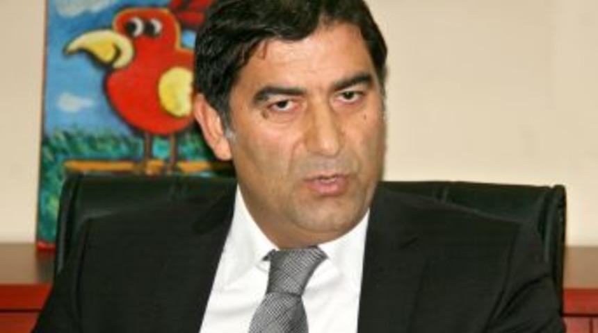 &Uuml;nal Kahraman: İyi Bir Idarecilik Rol&uuml;n&uuml; Oynadım
