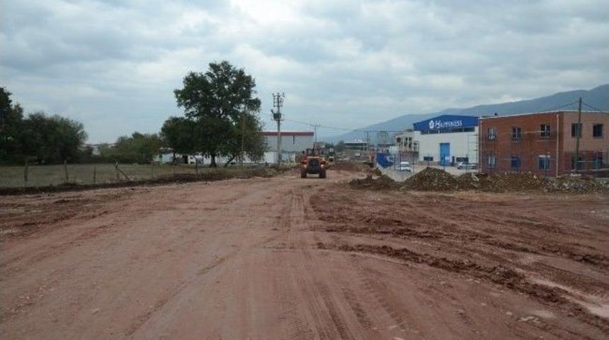 Sarımeşe&rsquo;de Yol İyileştirme &Ccedil;alışmaları S&uuml;r&uuml;yor