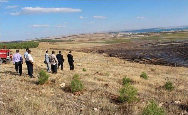 Sahabe Yakınlarında &Ccedil;ıkan Yangın Korkuttu 1