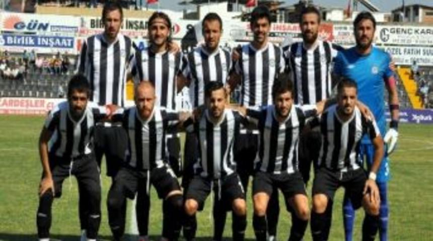 Spor Toto 2.lig Kırmızı Grup