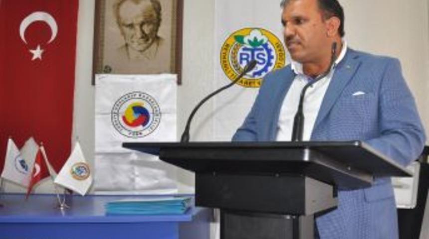 Uygulamalı Girişimcilik Eğitimini Tamamlayanlara Sertifika Verildi