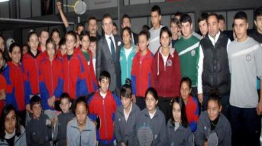 Bakan Kılı&ccedil;: Sporda Şiddeti &Ouml;nlemek I&ccedil;in Emniyette Yeni Birimler Oluşturulacak
