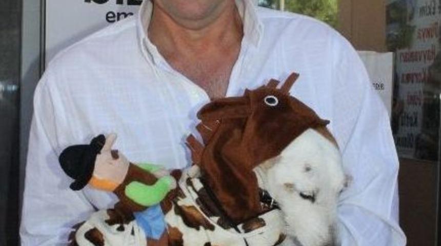 Başkan Kocadon, Hayvan Hakları G&uuml;n&uuml;n&uuml; Barıknakta Ge&ccedil;irdi