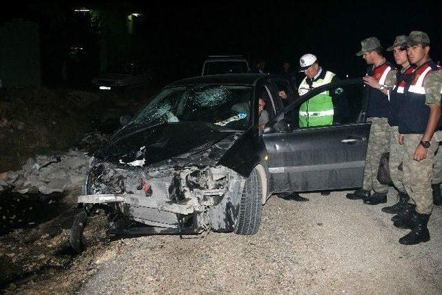 Ak Parti Genel Başkanı Kurtulmuş&rsquo;un Koruma Ekibi Kaza Yaptı: 3 Yaralı 1